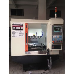 好用的數控精雕機就在強強機械_佛山數控精雕機