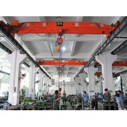 單梁起重機怎么樣？億川重工機械有限公司告訴您